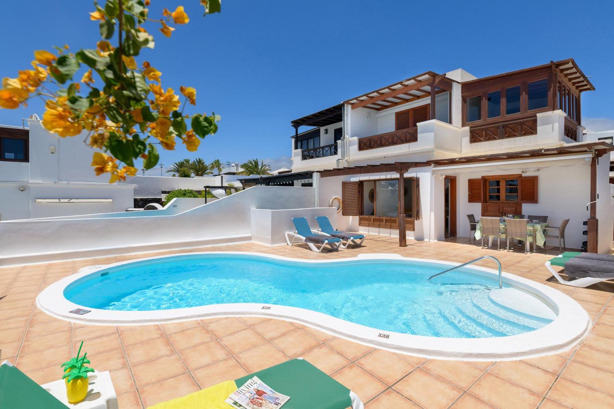 Eric With A Private Stunning Heated Pool Villa